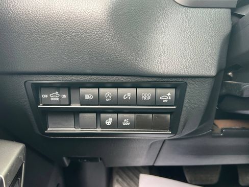 Used 2023 Toyota Tundra Limited RWD image 27