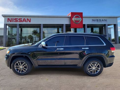 Used 2018 Jeep Grand Cherokee Limited RWD image 8
