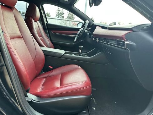 Used 2023 MAZDA MAZDA3 s image 10