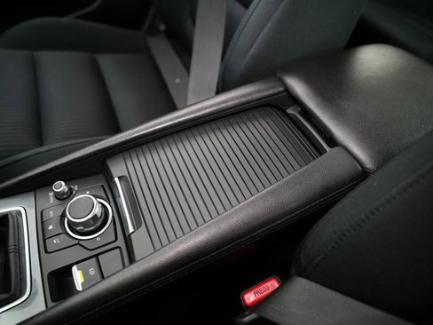 Used 2017 MAZDA MAZDA6 Sport image 27