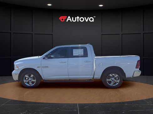 Used 2016 RAM 1500 Lone Star AWD/4WD image 2