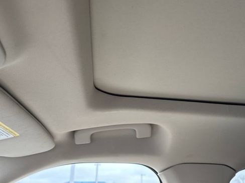 Used 2020 Ford Explorer Platinum w/ Premium Technology Package image 15