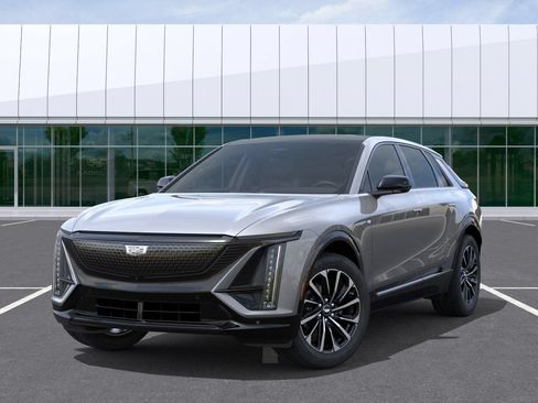 Used 2026 Cadillac Lyriq Sport w/ LPO, Floor Liner Package AWD/4WD image 30