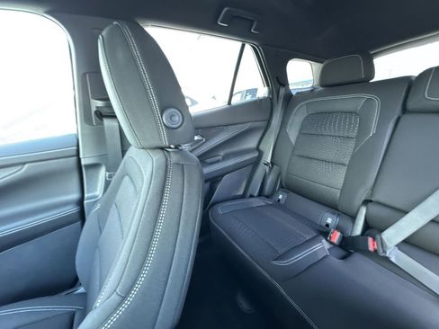 New 2025 Chevrolet Blazer EV LT image 12