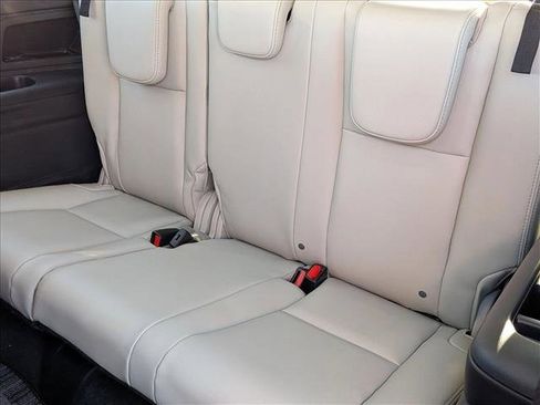 New 2026 Subaru Ascent Limited image 17