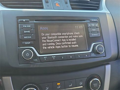 Used 2015 Nissan Sentra SV image 24