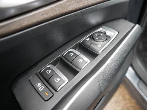 Used 2022 Kia Sorento S image 19