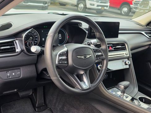 Used 2025 Genesis G70 2.5T AWD/4WD image 14