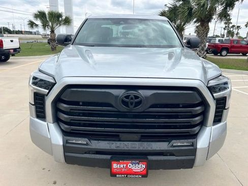 Used 2025 Toyota Tundra SR5 w/ SR5 Premium Package AWD/4WD image 2