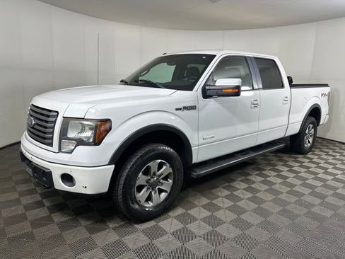 Used 2011 Ford F150 FX4 w/ Max Trailer Tow Pkg image 7