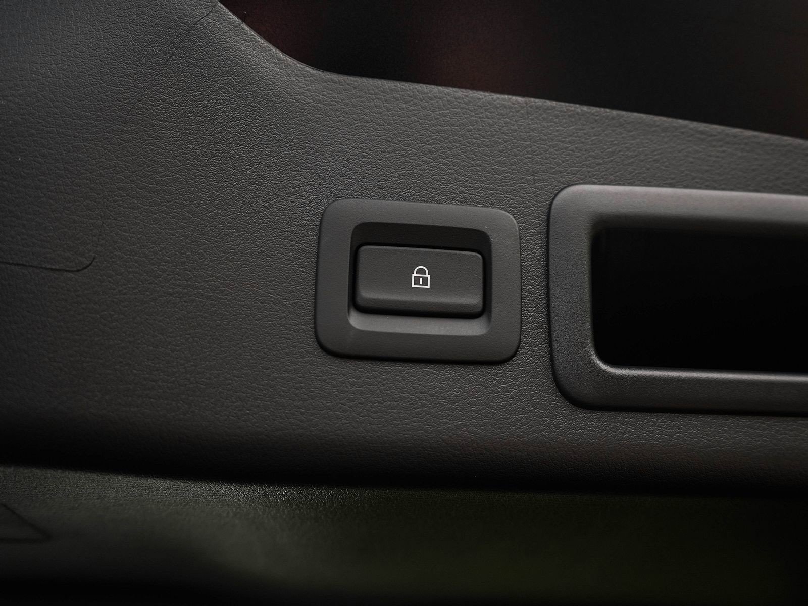New 2026 MAZDA MAZDA3 Carbon AWD/4WD image 8