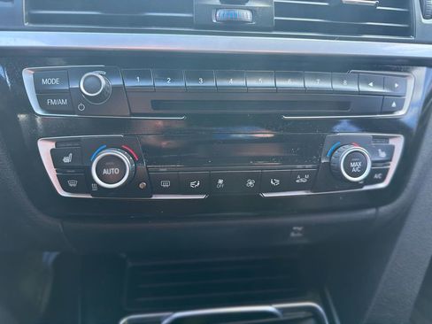 Used 2017 BMW 330i xDrive Sedan image 19