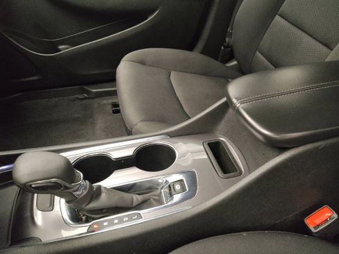 Used 2023 Chevrolet Malibu LT image 26