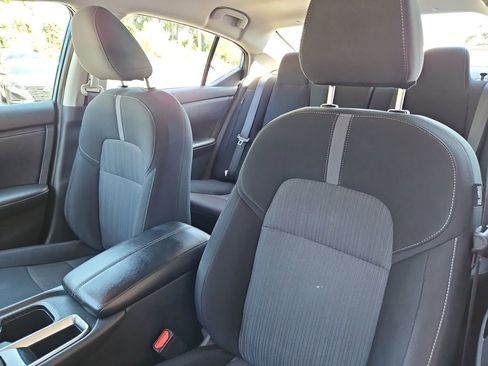 Used 2023 Nissan Sentra SV image 22
