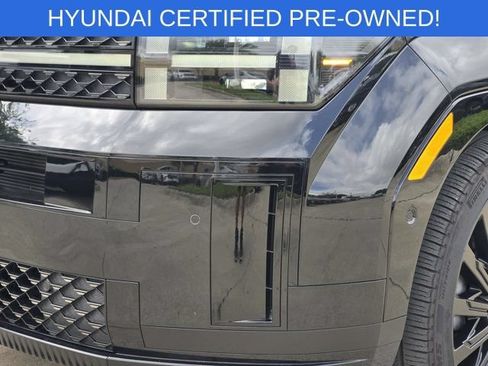 Used 2025 Hyundai Santa Fe Calligraphy AWD/4WD image 9
