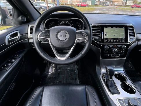 Used 2022 Jeep Grand Cherokee Limited image 7