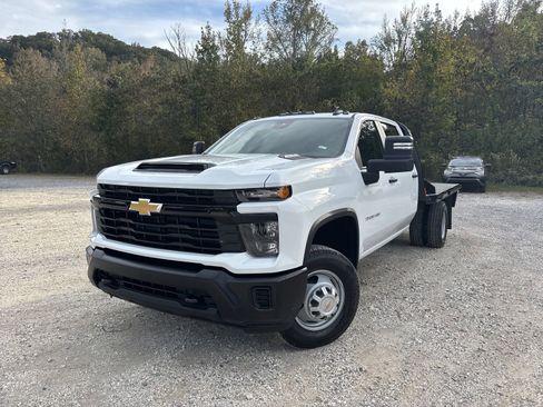 New 2026 Chevrolet Silverado 3500 W/T w/ WT Convenience Package image 12