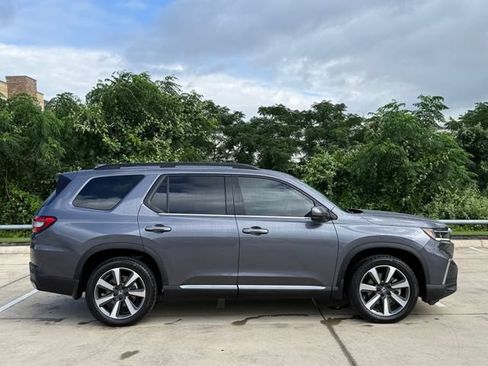 Used 2023 Honda Pilot Elite image 5