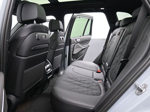 New 2026 BMW X5 xDrive50e w/ Executive Package image 11