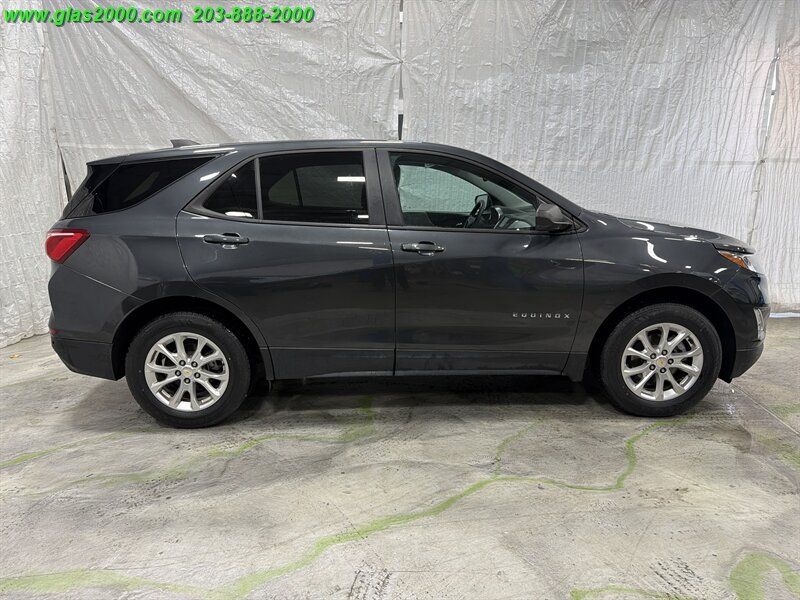 Used 2020 Chevrolet Equinox LS AWD/4WD image 14