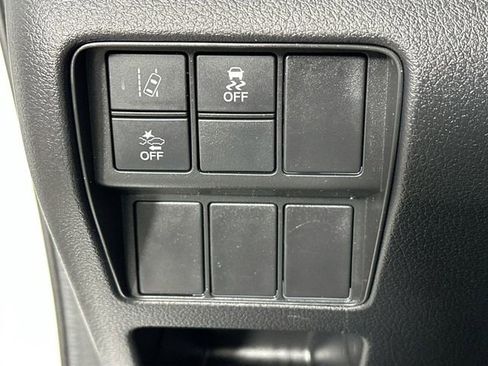 Used 2020 Honda CR-V LX image 18