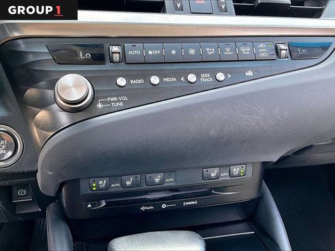 Certified 2021 Lexus ES 350 w/ Premium Package FWD image 32