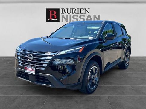 Used 2025 Nissan Rogue SV AWD/4WD image 1