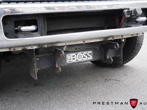 Used 2011 Ford F350 Lariat w/ Lariat Interior Pkg image 4