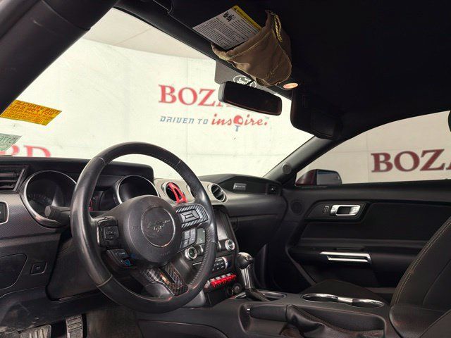 Used 2018 Ford Mustang Coupe w/ Equipment Group 101A RWD image 19