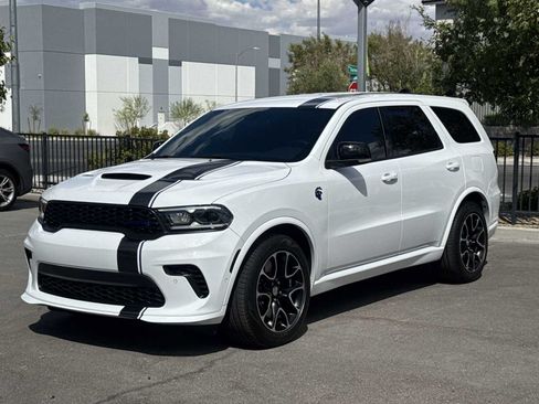 Used 2026 Dodge Durango SRT Hellcat w/ 3rd Row Seating Group AWD/4WD image 4