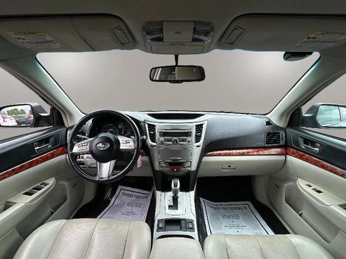 Used 2010 Subaru Outback 3.6R Limited AWD/4WD image 11