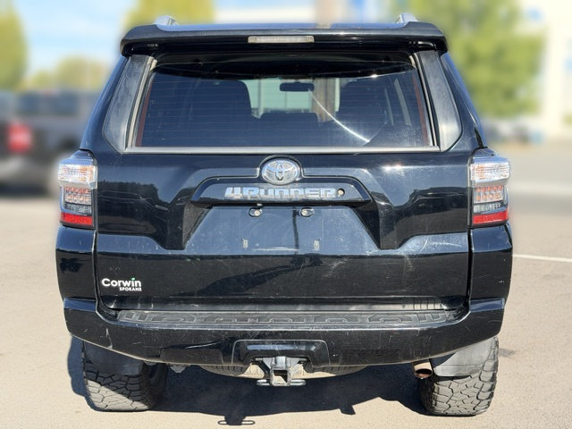 Used 2014 Toyota 4Runner SR5 AWD/4WD image 15