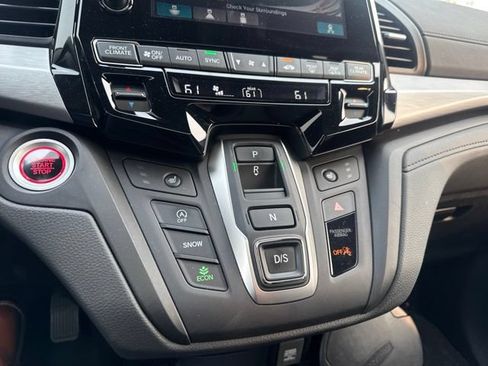 Used 2024 Honda Odyssey EX-L image 25