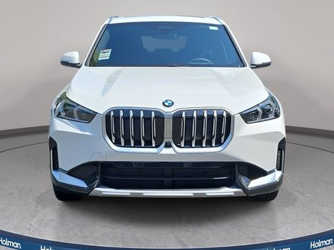 New 2026 BMW X1 xDrive28i w/ Technology Package AWD/4WD image 2
