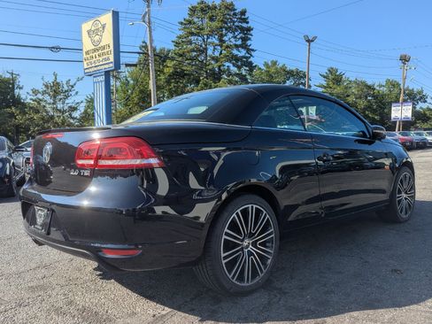 Used 2014 Volkswagen Eos image 7