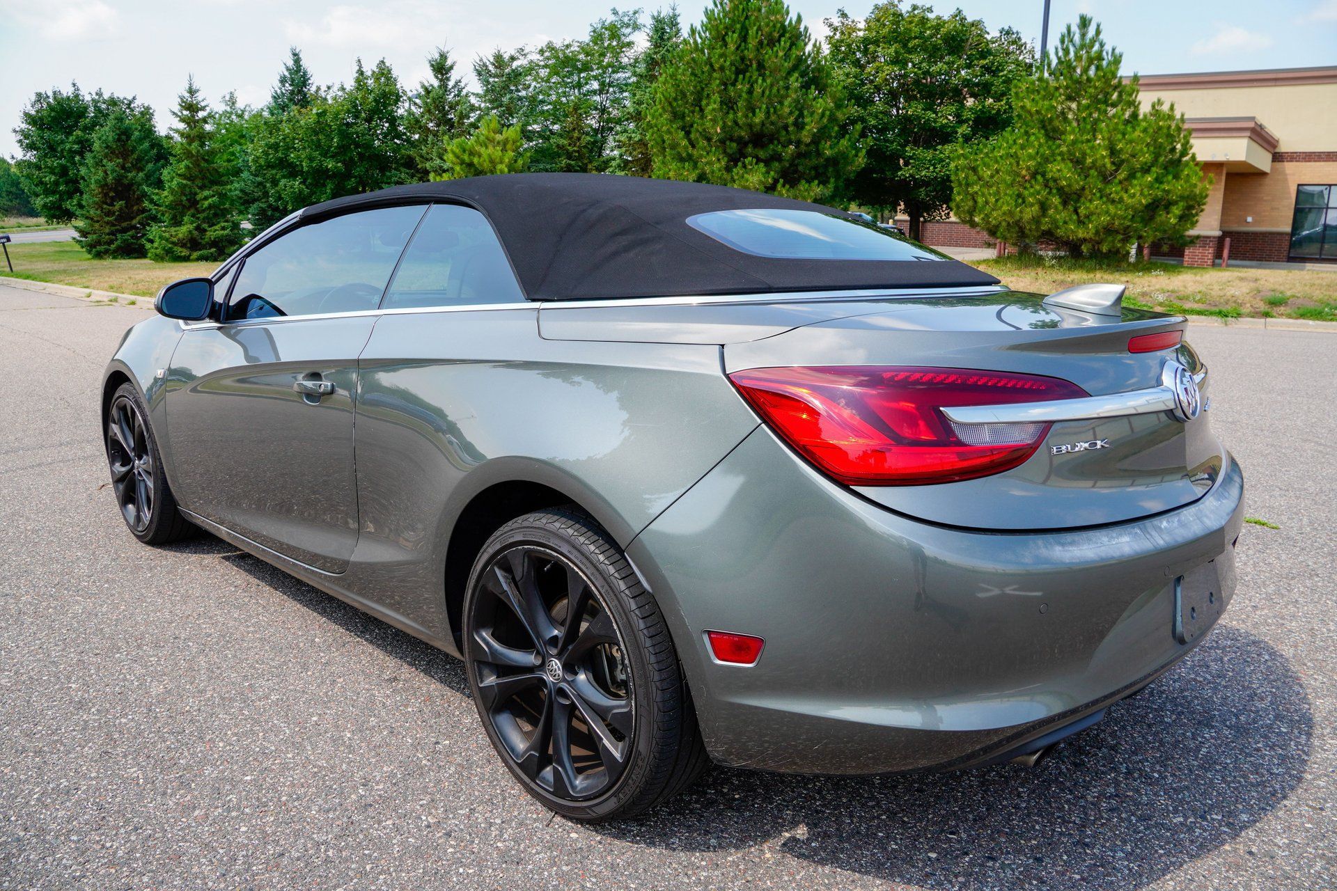 Used 2017 Buick Cascada Premium FWD image 30