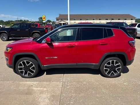 Used 2018 Jeep Compass Limited w/ Navigation Group AWD/4WD image 6