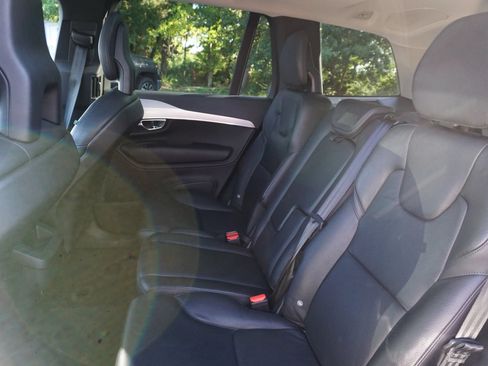Used 2016 Volvo XC90 T5 Momentum AWD/4WD image 18