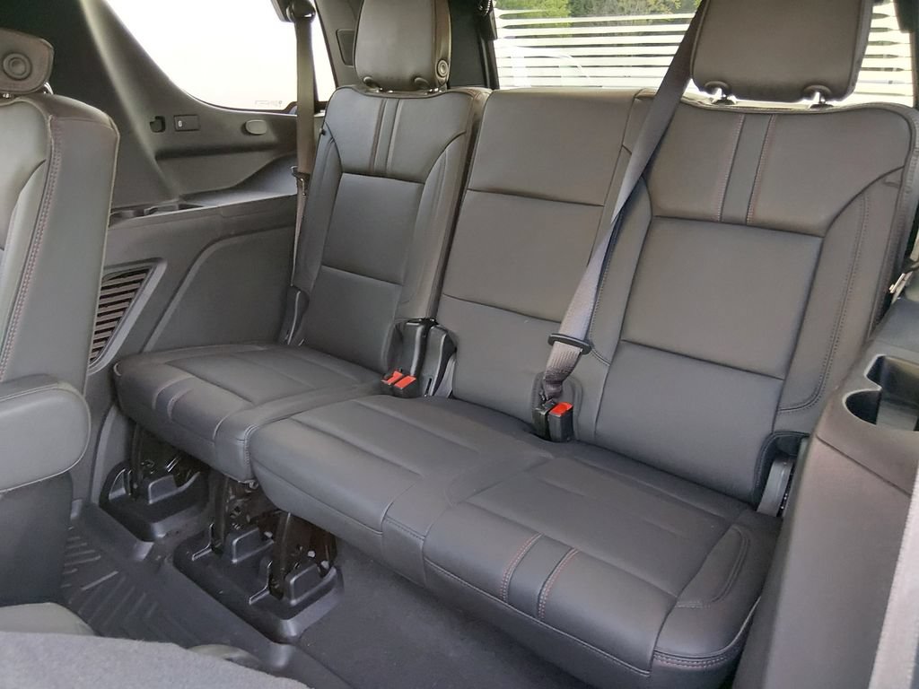 Used 2024 Chevrolet Tahoe RST w/ Luxury Package AWD/4WD image 14