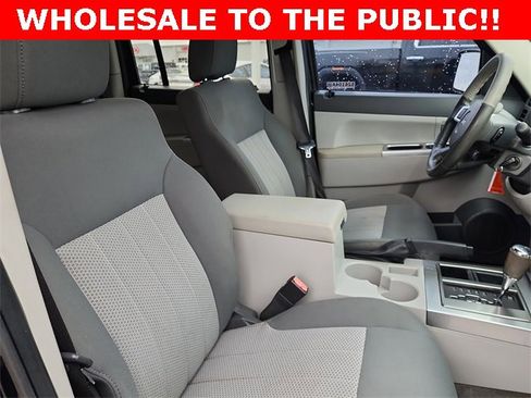 Used 2008 Jeep Liberty Limited w/ Premium Sound Group image 20