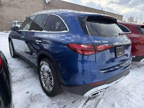 New 2026 Mercedes-Benz GLC 300 4MATIC image 5