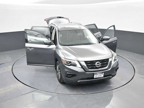 Used 2020 Nissan Pathfinder S image 45