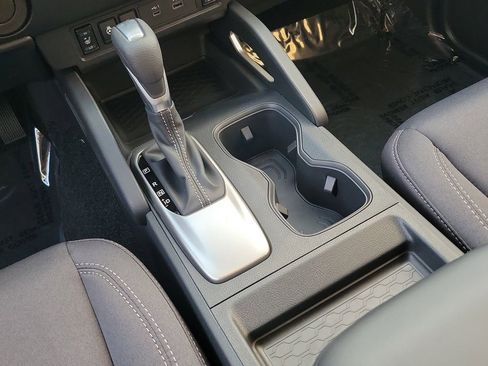 New 2026 Nissan Frontier SV w/ SV Convenience Package image 10