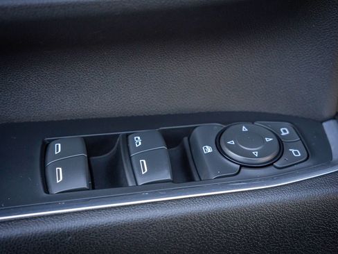 Used 2024 Chevrolet Silverado 2500 LT image 14