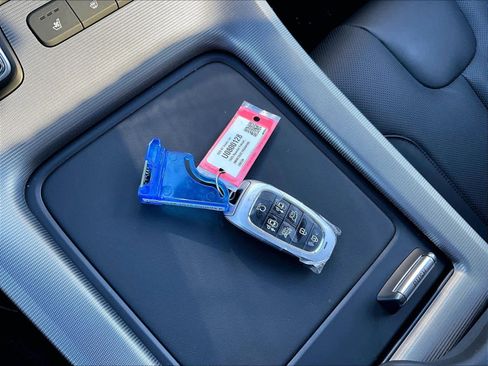 Used 2025 Hyundai Palisade Calligraphy image 32