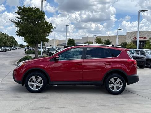 Used 2015 Toyota RAV4 XLE FWD image 8