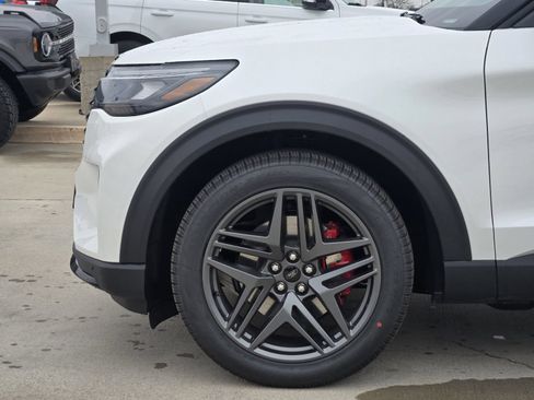 New 2026 Ford Explorer ST w/ Sun And Sound Package AWD/4WD image 9