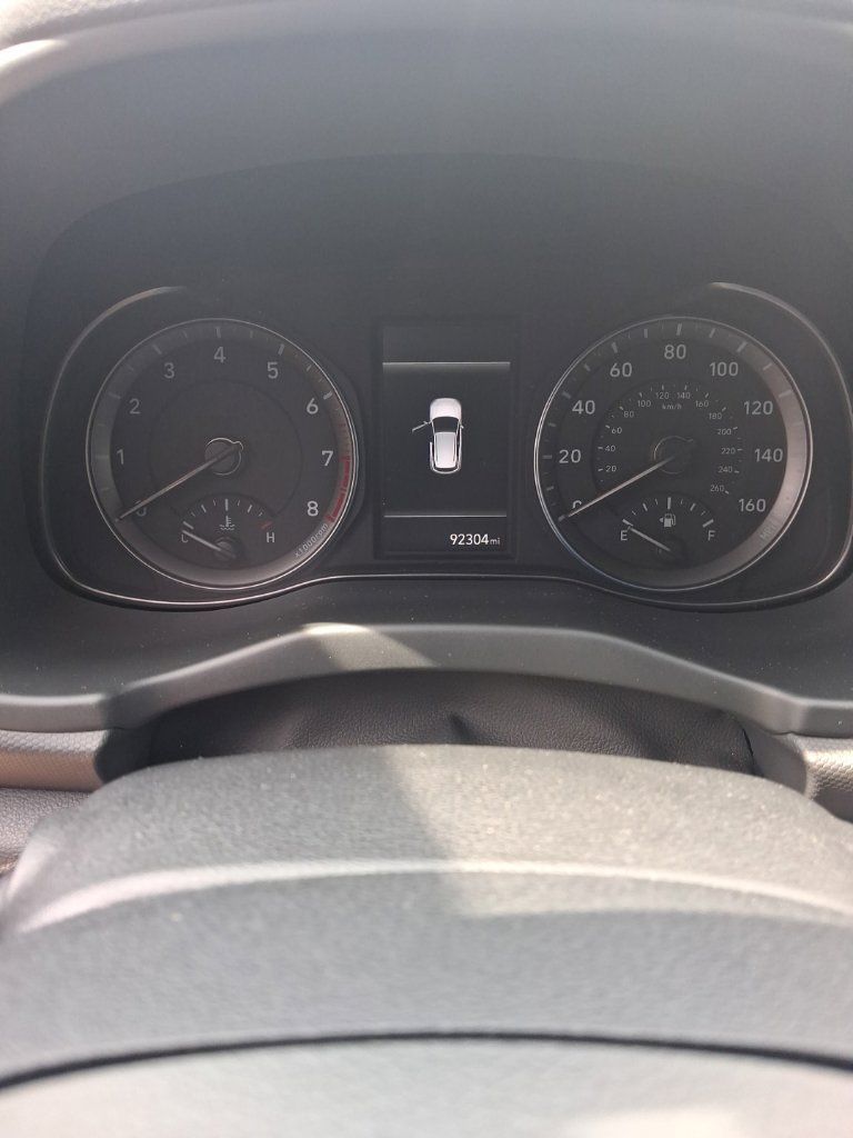 Used 2022 Hyundai Kona SEL FWD image 5