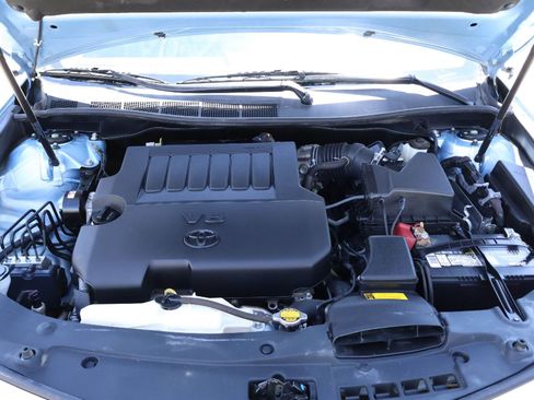 Used 2013 Toyota Camry XLE image 9