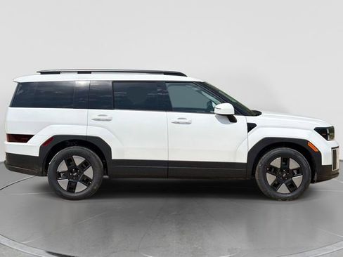 New 2026 Hyundai Santa Fe SEL FWD image 2